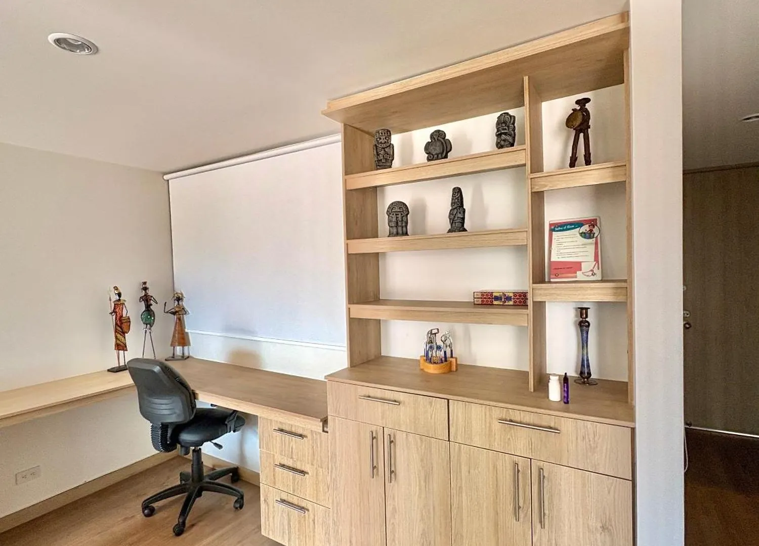 Apartamento Con Amplia Zona De Trabajo Rionegro 0*,  Colombia